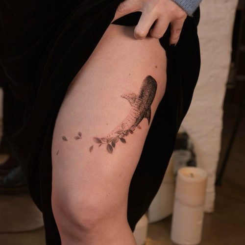 tatuaje de tiburon tigre